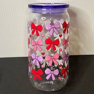 Colorful Bow-Patterned Plastic 16oz Cup with straw